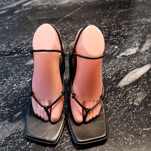 BRAND NEW NEW YORK & COMPANY GABRIELLE UNION HIGH HEEL STRAPPY SANDAL - Picture 12 of 15